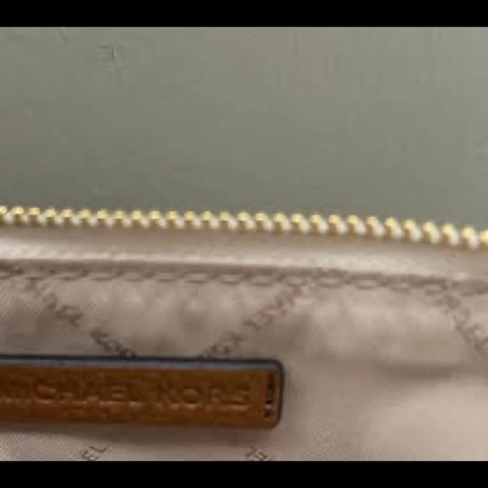 Michael Kors Logo Wristlet - Picture 3 of 4